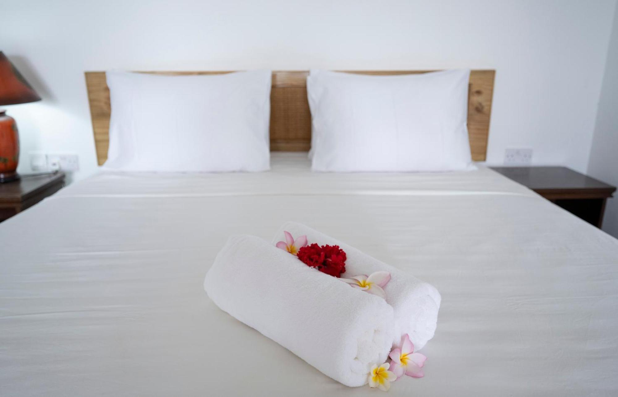 Sunbird Villas Glacis  Bagian luar foto