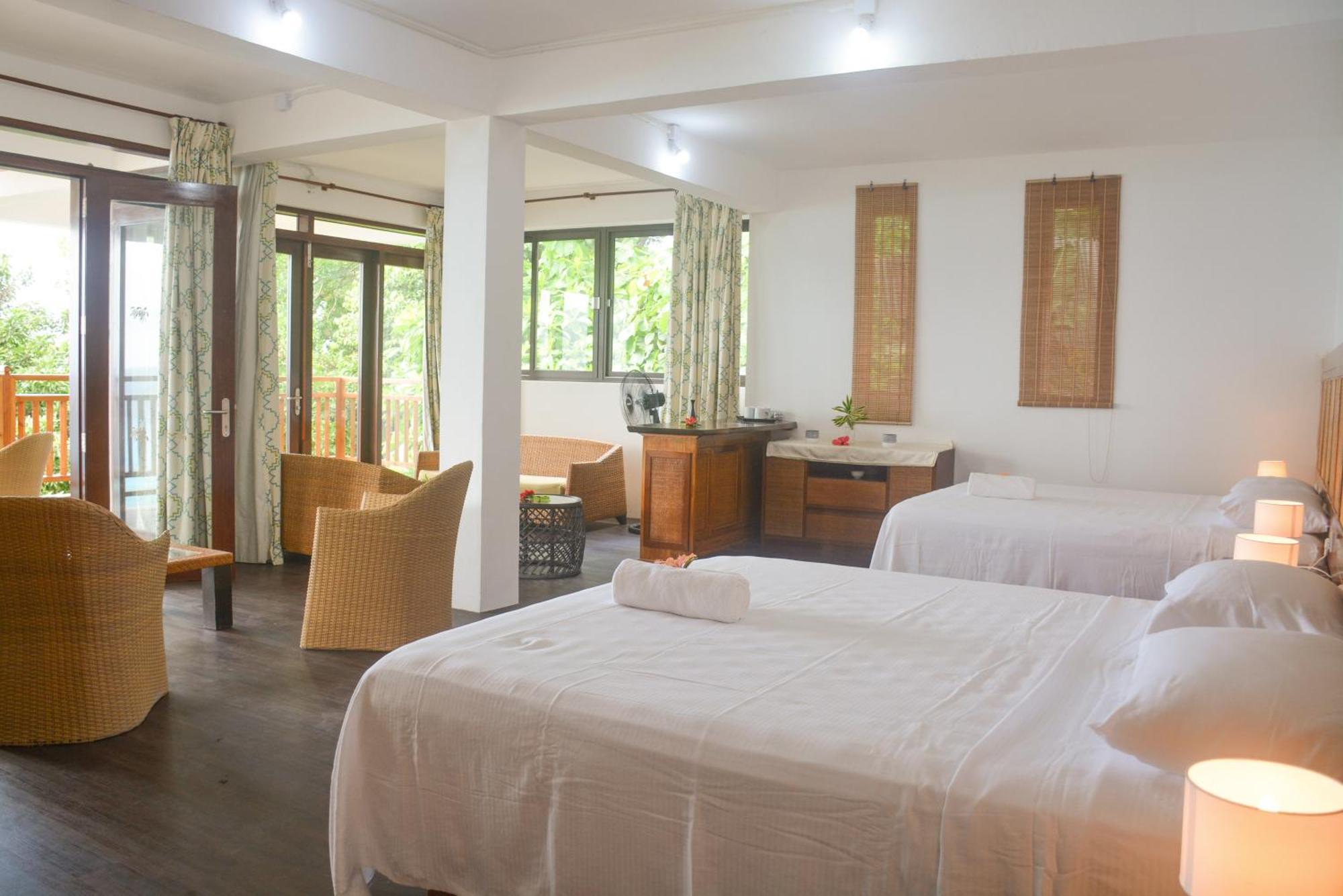 Sunbird Villas Glacis  Bagian luar foto